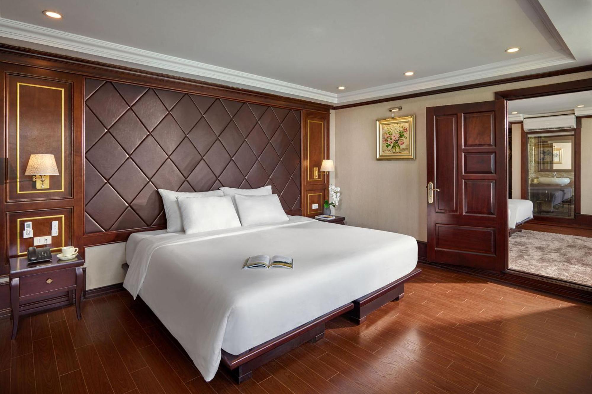 Le Journey Elegance Cruise Otel Ha Long Dış mekan fotoğraf